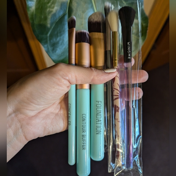 Lot Brushes - Picture 9 of 10